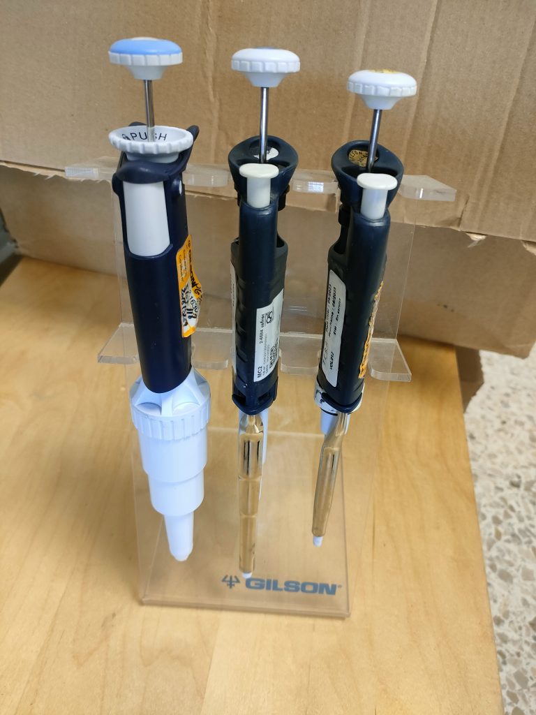 Micropipette, GILSON Cj lab